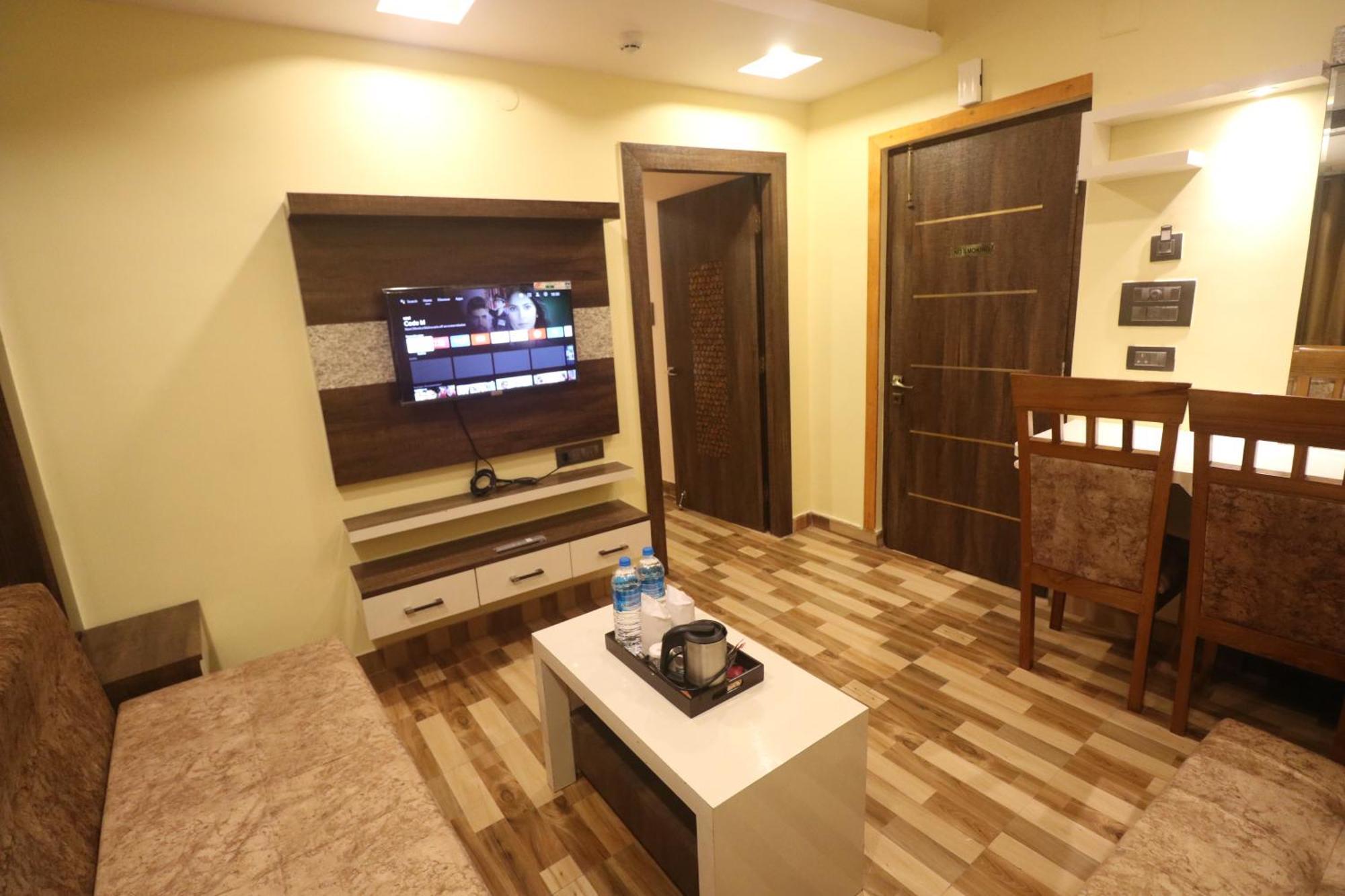 Mohar Residency Hotel Kolkata Ngoại thất bức ảnh